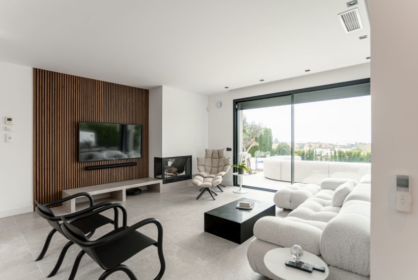 R5134270-Townhouse-For-Sale-Estepona-Terraced-4-Beds-383-Built-6
