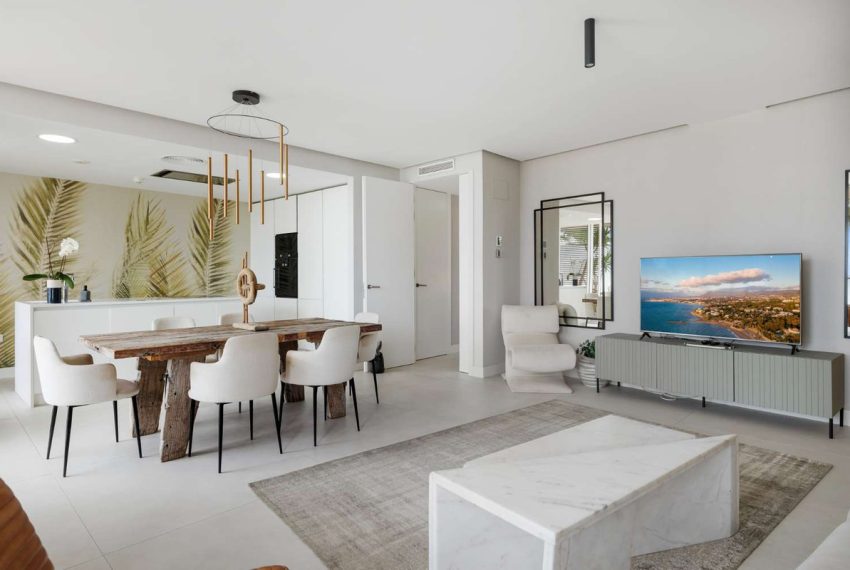 R5134540-Apartment-For-Sale-Estepona-Ground-Floor-3-Beds-119-Built-1