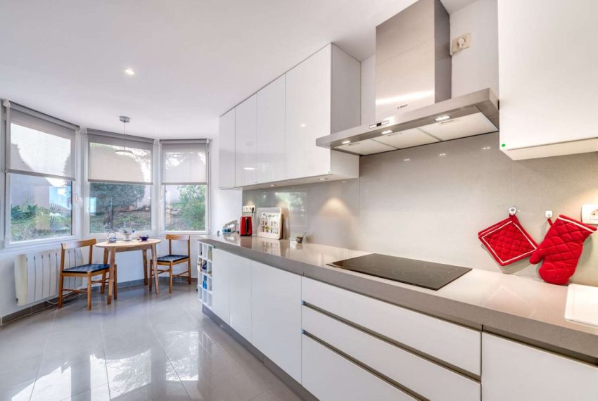 R5134546-Apartment-For-Sale-Aloha-Middle-Floor-3-Beds-195-Built-5