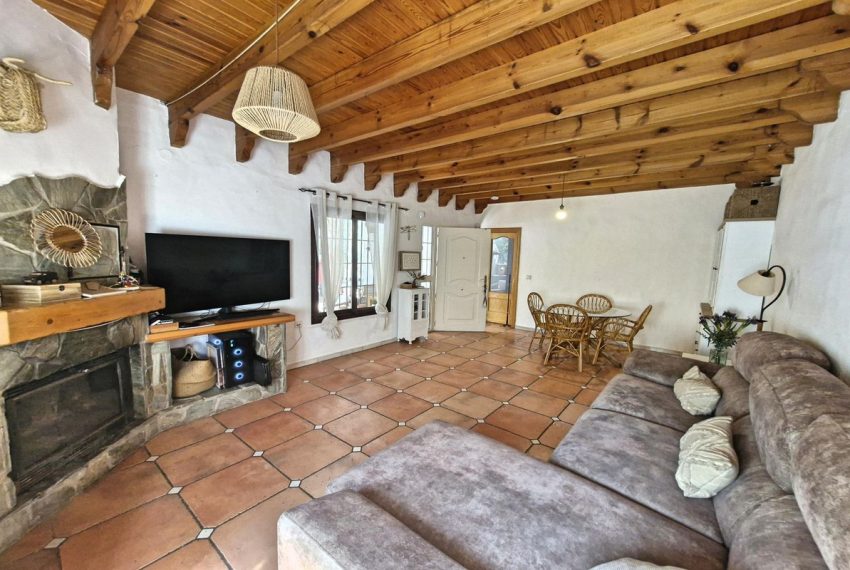 R5134597-Villa-For-Sale-Coin-Finca-4-Beds-132-Built-2