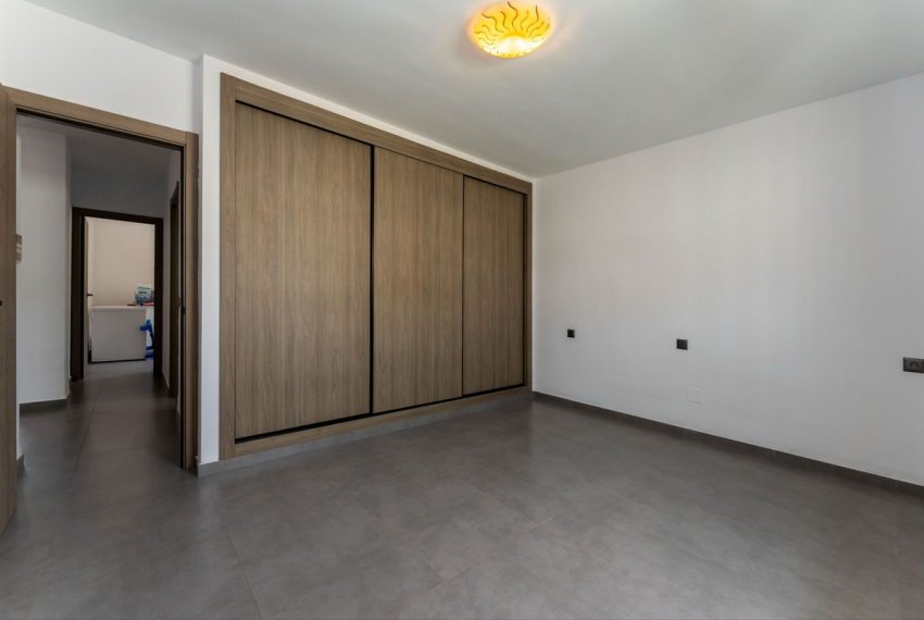 R5134831-Villa-For-Sale-Coin-Detached-4-Beds-147-Built-12