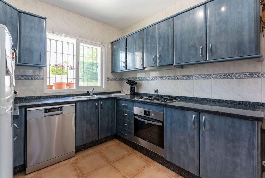 R5134831-Villa-For-Sale-Coin-Detached-4-Beds-147-Built-6