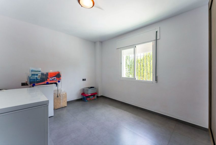 R5134831-Villa-For-Sale-Coin-Detached-4-Beds-147-Built-9