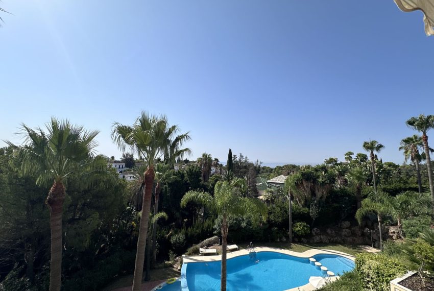 R5135290-Apartment-For-Sale-The-Golden-Mile-Middle-Floor-4-Beds-178-Built-2