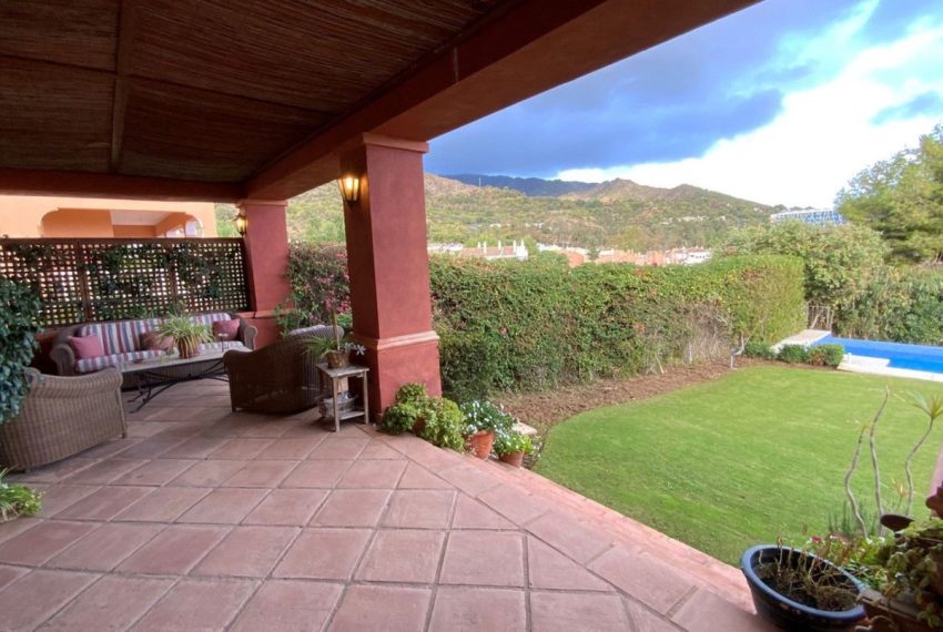 R5135377-Villa-For-Sale-Marbella-Detached-5-Beds-560-Built-12