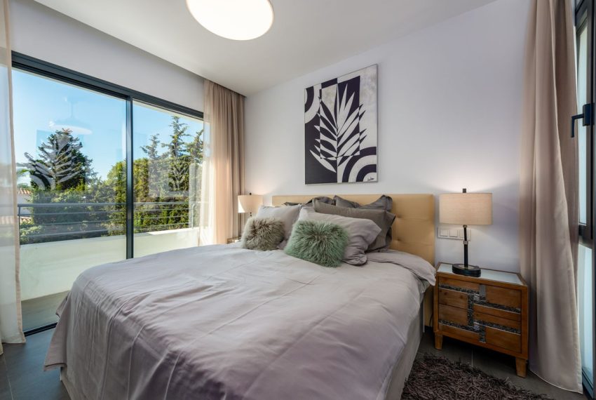 R5135491-Villa-For-Sale-New-Golden-Mile-Detached-4-Beds-430-Built-10