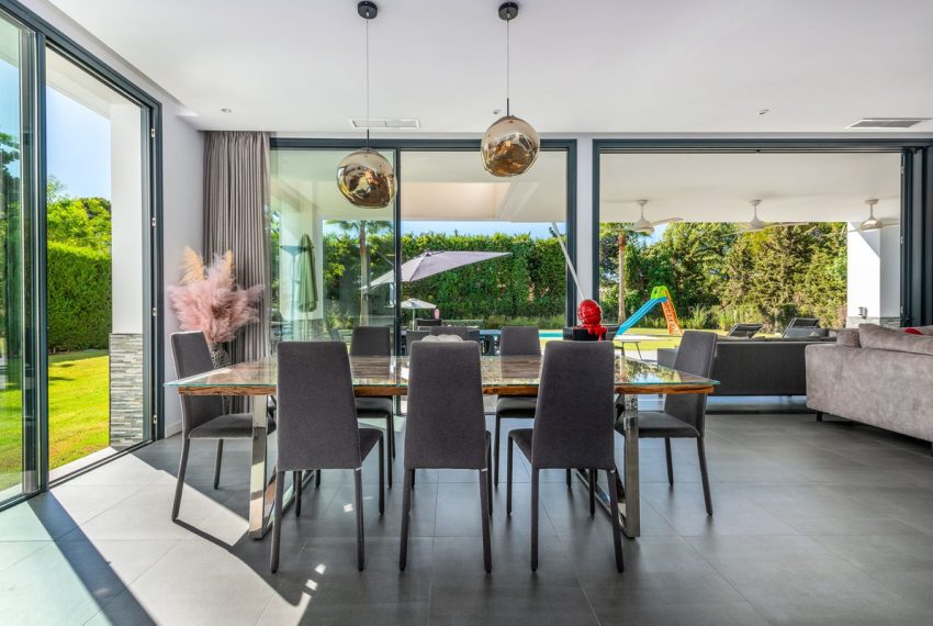 R5135491-Villa-For-Sale-New-Golden-Mile-Detached-4-Beds-430-Built-3