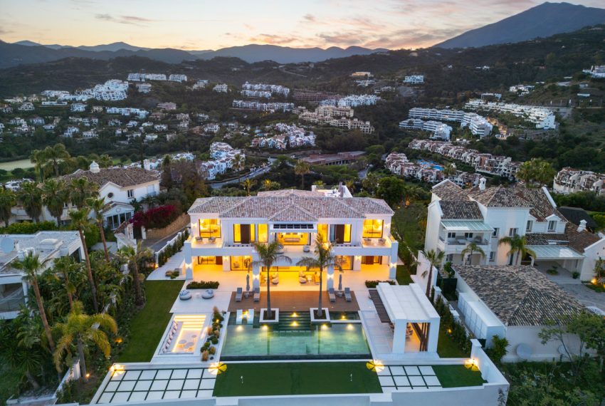 R5135665-Villa-For-Sale-Monte-Halcones-Detached-7-Beds-803-Built-3