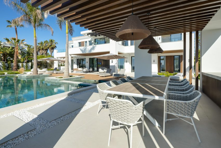 R5135665-Villa-For-Sale-Monte-Halcones-Detached-7-Beds-803-Built-6
