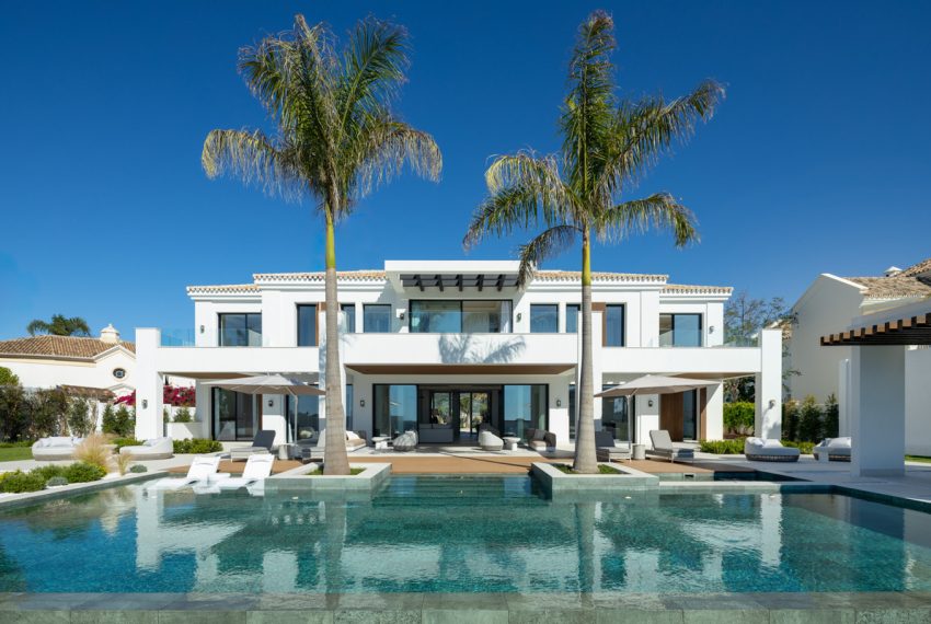 R5135665-Villa-For-Sale-Monte-Halcones-Detached-7-Beds-803-Built