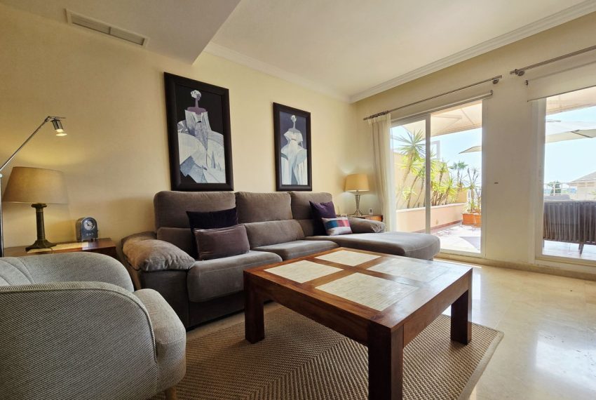 R5136586-Apartment-For-Sale-Elviria-Penthouse-2-Beds-104-Built-11