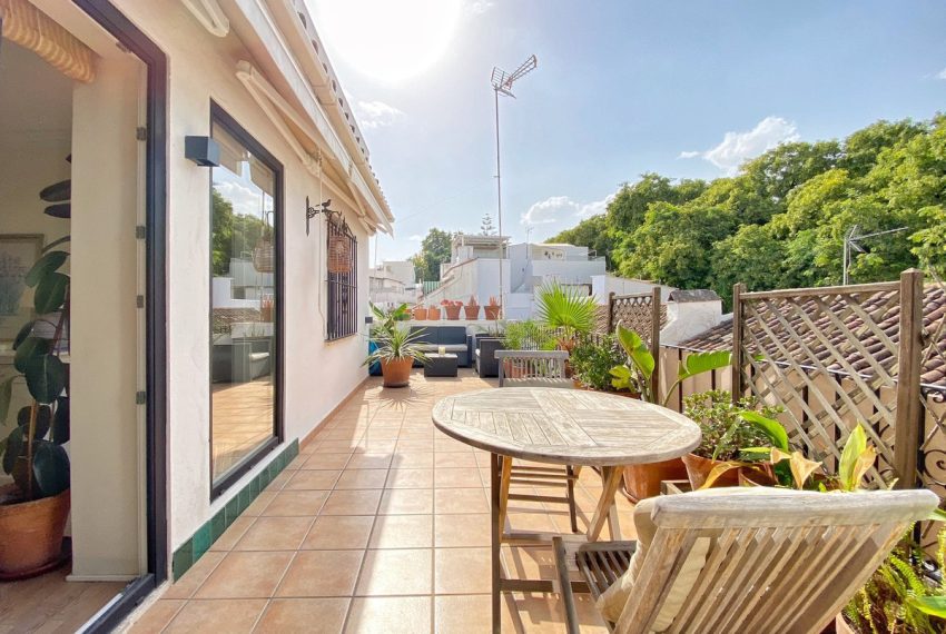 R5137609-Apartment-For-Sale-Marbella-Penthouse-1-Beds-51-Built