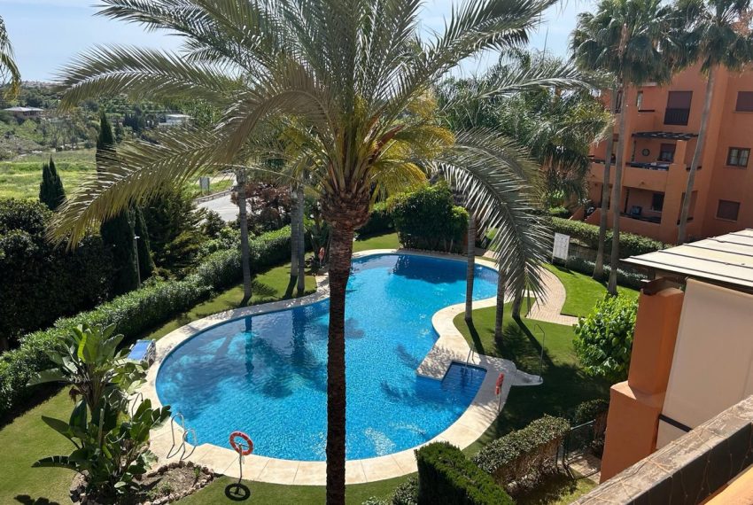 R5137879-Apartment-For-Sale-Benahavis-Penthouse-3-Beds-150-Built