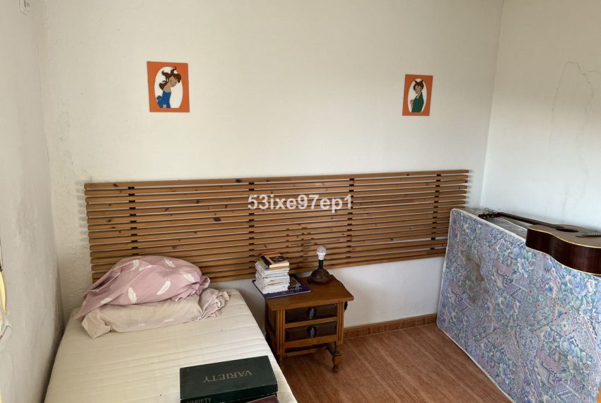 R5138626-Villa-For-Sale-Estepona-Finca-3-Beds-253-Built-15
