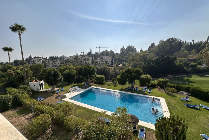 R5138809-Apartment-For-Sale-Benahavis-Penthouse-Duplex-3-Beds-174-Built