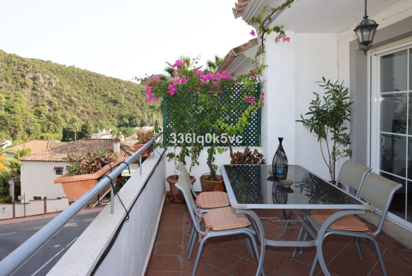R5138944-Apartment-For-Sale-Benahavis-Penthouse-2-Beds-94-Built