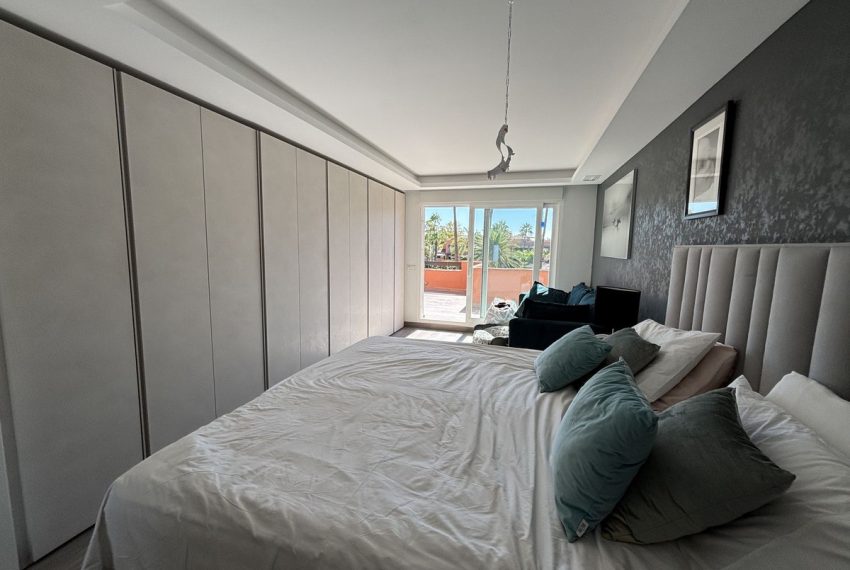 R5139022-Apartment-For-Sale-Estepona-Penthouse-3-Beds-231-Built-9