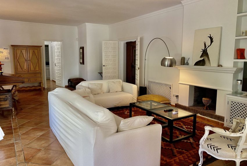 R5139067-Villa-For-Sale-Los-Monteros-Detached-4-Beds-172-Built-2