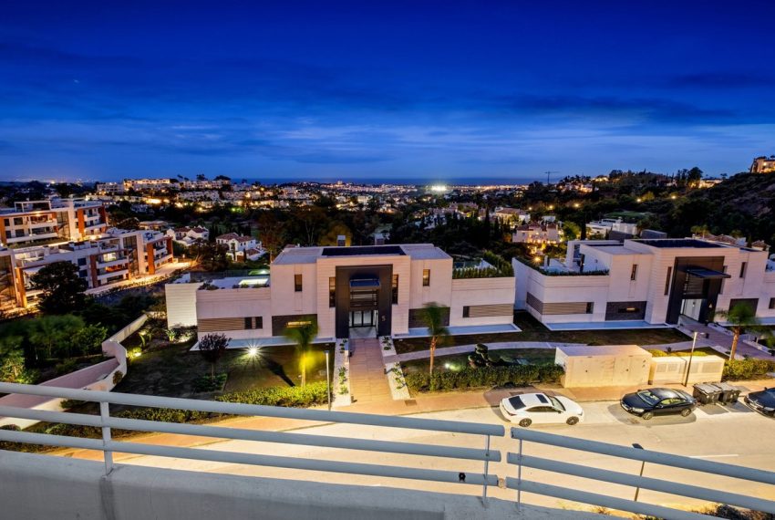 R5139685-Apartment-For-Sale-Benahavis-Middle-Floor-2-Beds-115-Built-1