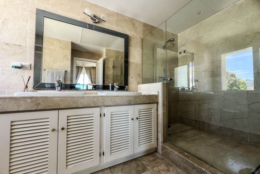 R5139874-Villa-For-Sale-Istan-Detached-3-Beds-320-Built-19