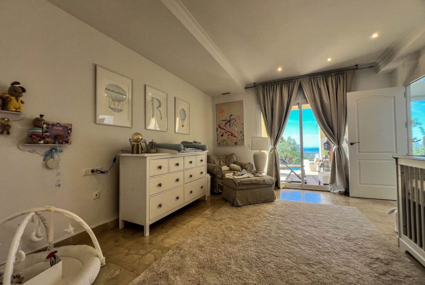 R5139874-Villa-For-Sale-Istan-Detached-3-Beds-320-Built-3