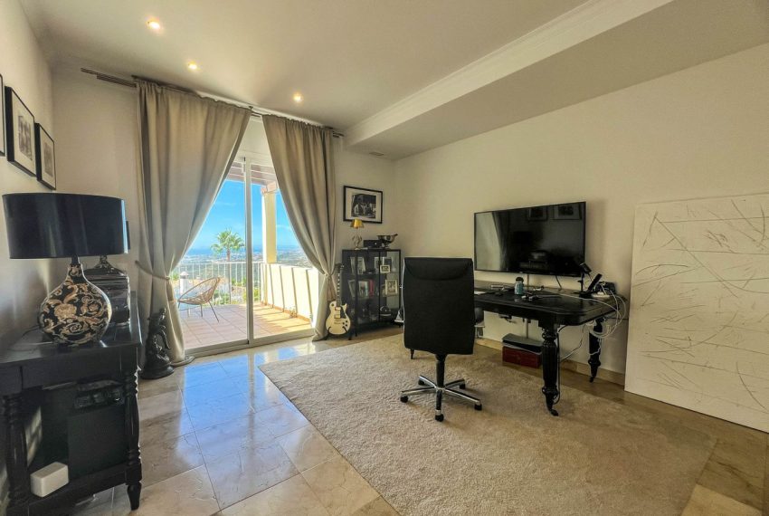 R5139874-Villa-For-Sale-Istan-Detached-3-Beds-320-Built-4