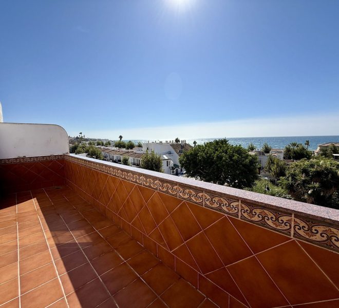 R5139889-Image 1-Penthouse - 3 Beds - 118 Built