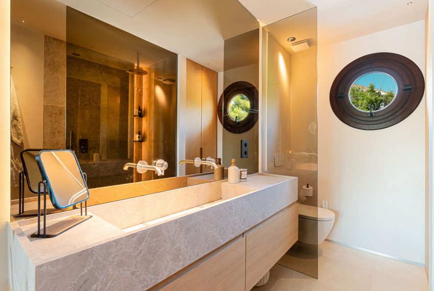 R5140108-Apartment-For-Sale-The-Golden-Mile-Penthouse-Duplex-3-Beds-276-Built-15