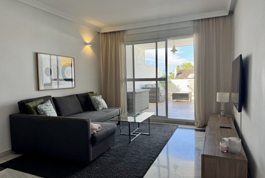 R5140723-Apartment-For-Sale-Nueva-Andalucia-Ground-Floor-1-Beds-107-Built-2