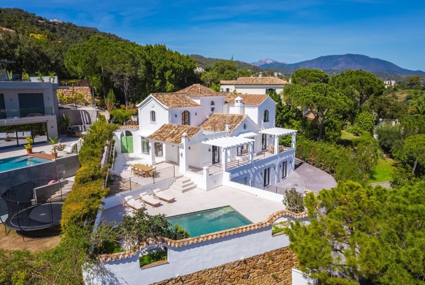 R5140945-Villa-For-Sale-El-Madronal-Detached-5-Beds-380-Built-1