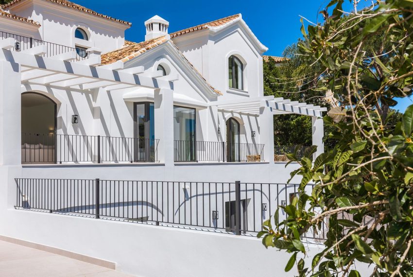 R5140945-Villa-For-Sale-El-Madronal-Detached-5-Beds-380-Built-4