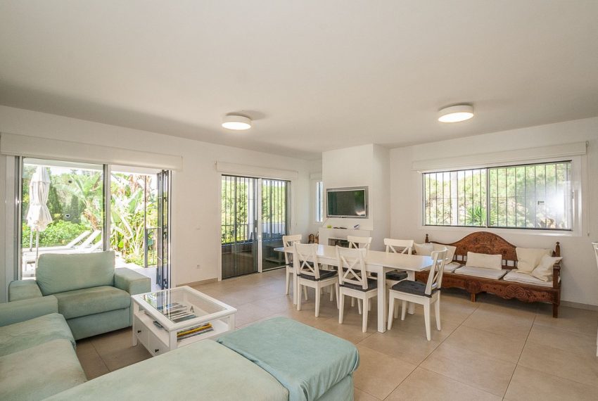 R5140984-Villa-For-Sale-Elviria-Detached-5-Beds-251-Built-13