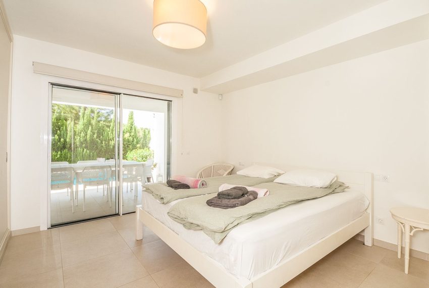 R5140984-Villa-For-Sale-Elviria-Detached-5-Beds-251-Built-8