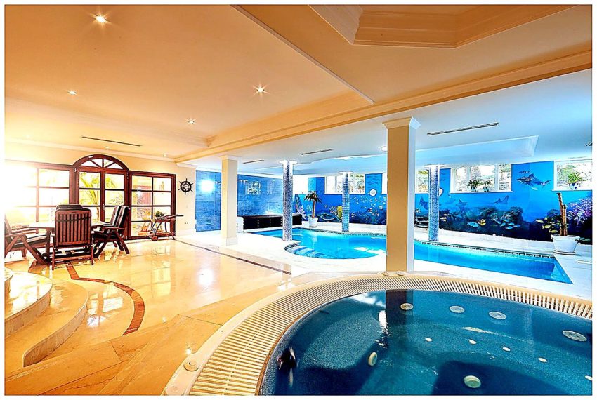R5140987-Villa-For-Sale-Nueva-Andalucia-Detached-17-Beds-1727-Built-5