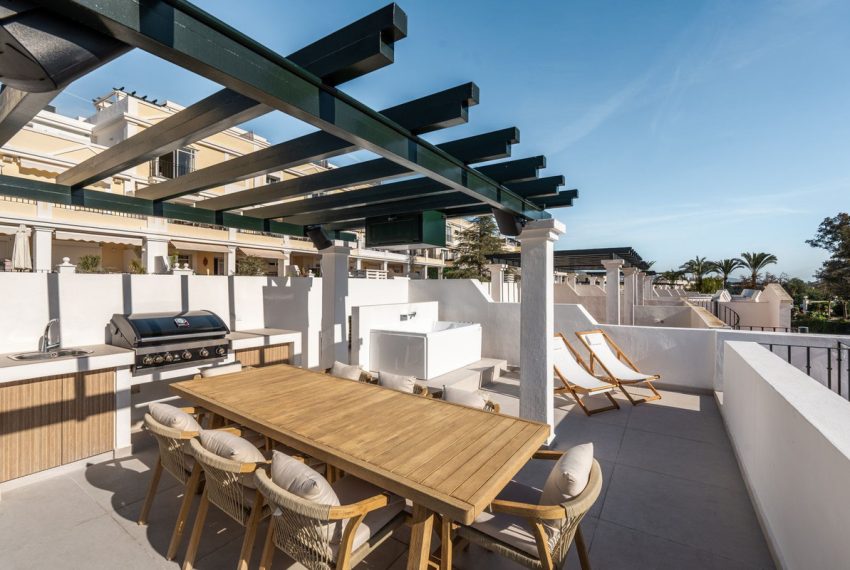 R5141002-Apartment-For-Sale-Nueva-Andalucia-Penthouse-Duplex-3-Beds-241-Built-5