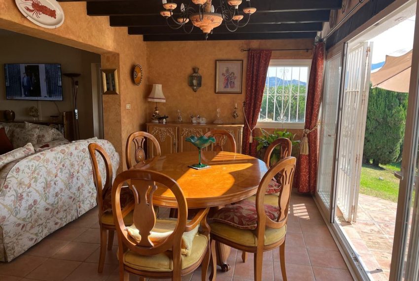R5141023-Villa-For-Sale-Marbella-Detached-3-Beds-166-Built-10