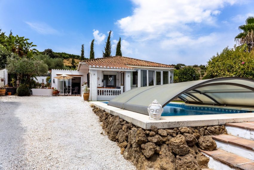 R5141038-Villa-For-Sale-Coin-Detached-3-Beds-167-Built