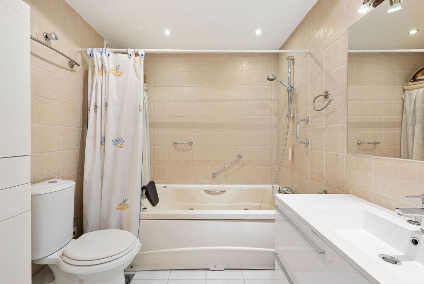 R5141644-Apartment-For-Sale-Estepona-Penthouse-2-Beds-86-Built-12