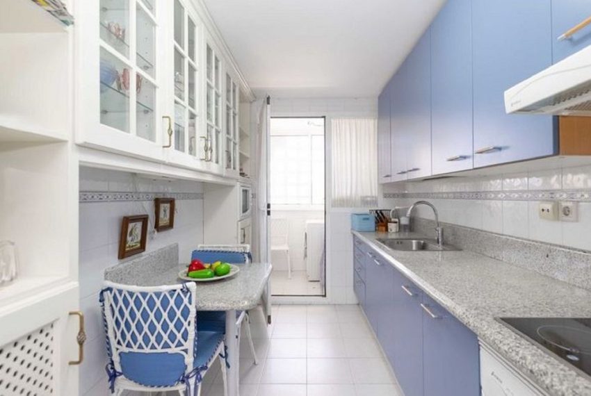 R5141653-Apartment-For-Sale-The-Golden-Mile-Penthouse-Duplex-3-Beds-165-Built-11