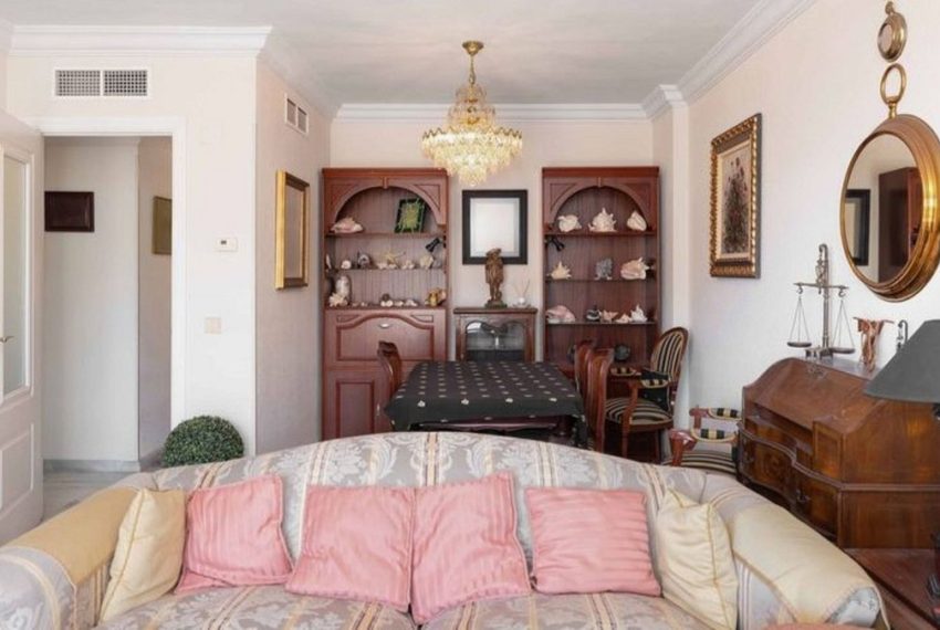 R5141653-Apartment-For-Sale-The-Golden-Mile-Penthouse-Duplex-3-Beds-165-Built-3