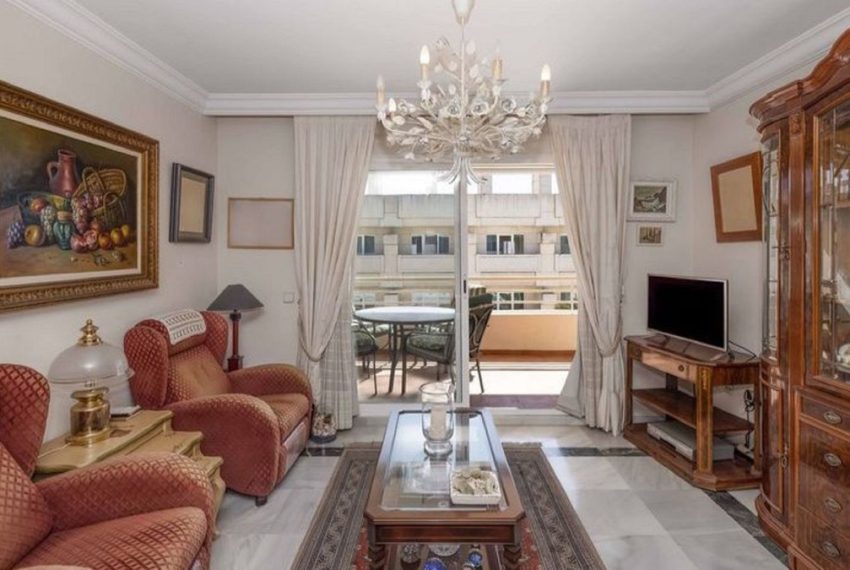 R5141653-Apartment-For-Sale-The-Golden-Mile-Penthouse-Duplex-3-Beds-165-Built-5