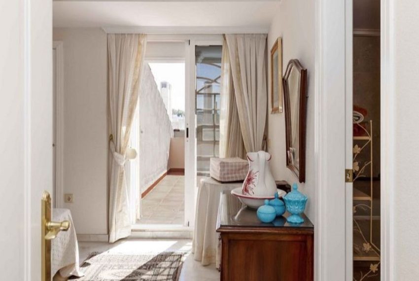 R5141653-Apartment-For-Sale-The-Golden-Mile-Penthouse-Duplex-3-Beds-165-Built-9