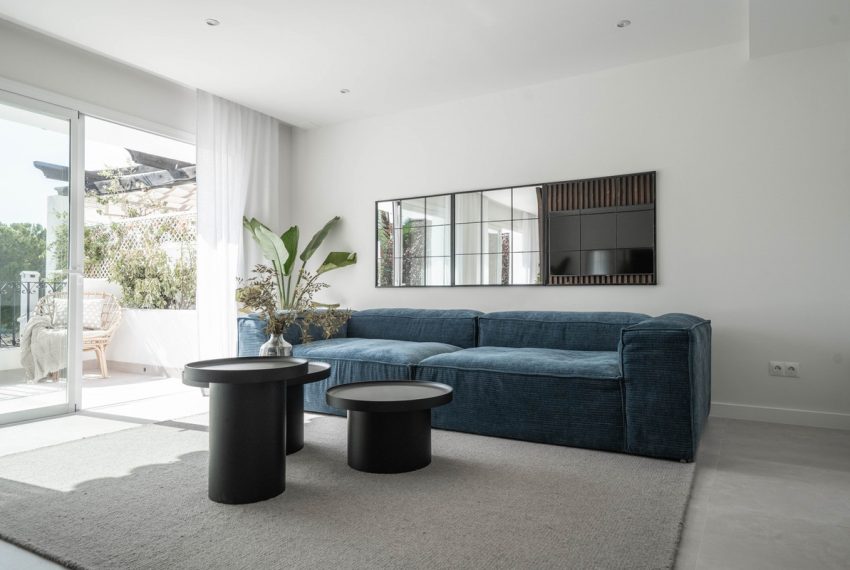 R5141947-Apartment-For-Sale-The-Golden-Mile-Penthouse-3-Beds-130-Built-5