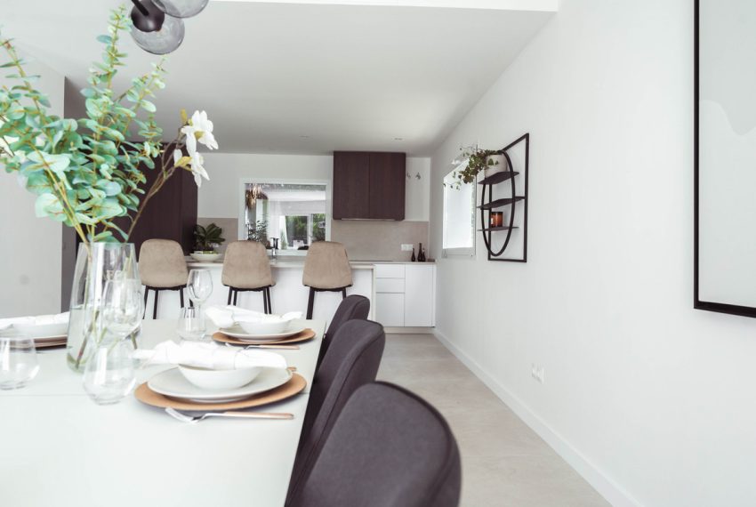 R5141947-Apartment-For-Sale-The-Golden-Mile-Penthouse-3-Beds-130-Built-7