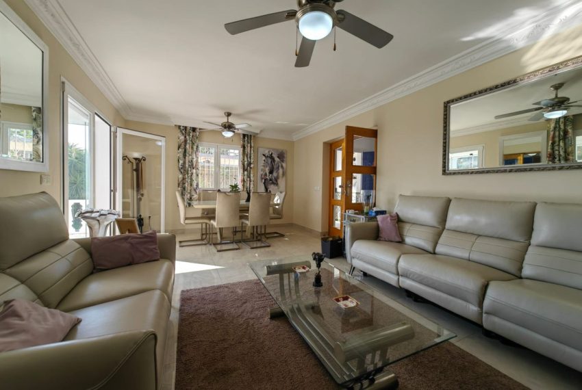R5143135-Villa-For-Sale-Estepona-Detached-4-Beds-191-Built-13