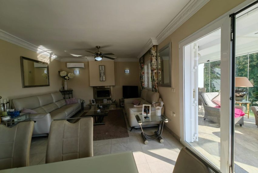 R5143135-Villa-For-Sale-Estepona-Detached-4-Beds-191-Built-14