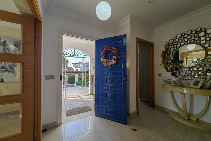 R5143135-Villa-For-Sale-Estepona-Detached-4-Beds-191-Built-7
