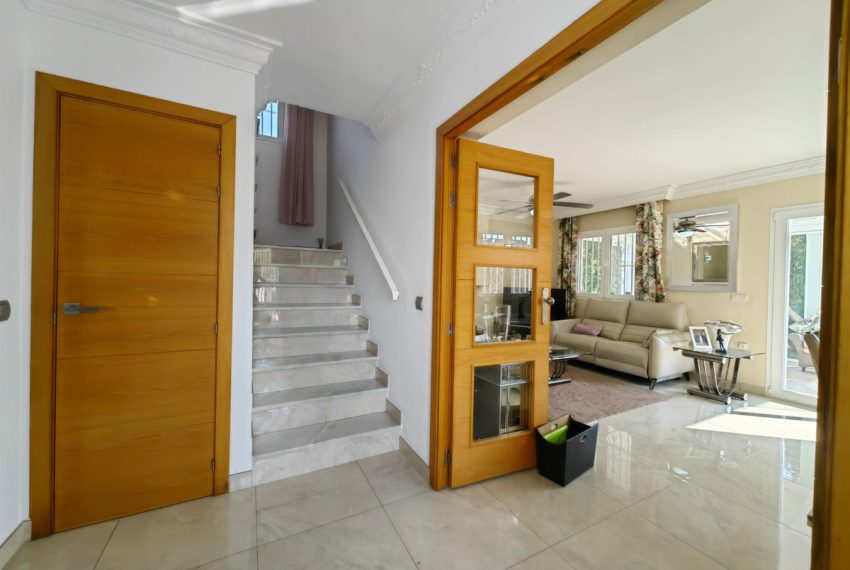 R5143135-Villa-For-Sale-Estepona-Detached-4-Beds-191-Built-9