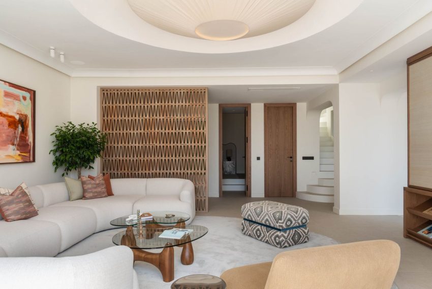 R5143663-Villa-For-Sale-The-Golden-Mile-Semi-Detached-3-Beds-314-Built-13