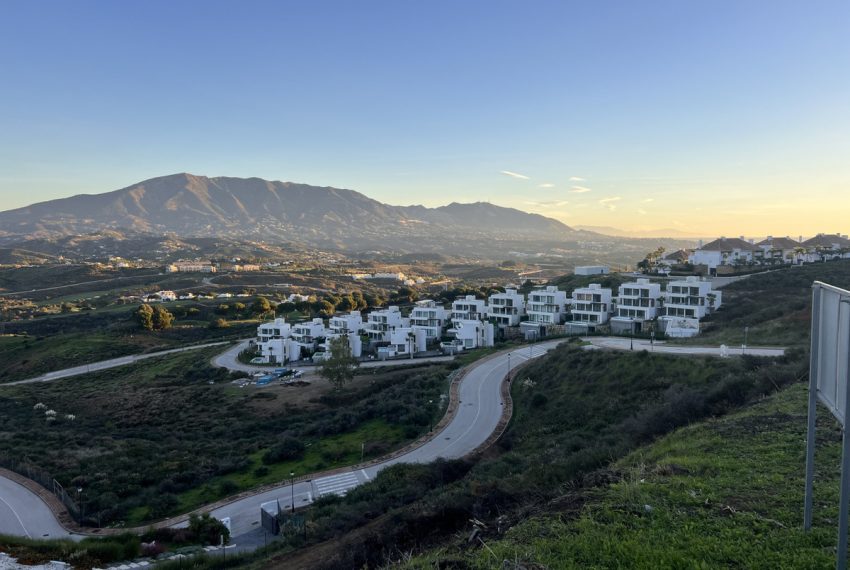 R5143681-Villa-For-Sale-La-Cala-Golf-Detached-5-Beds-550-Built-9